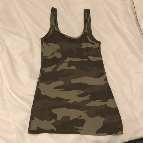 Camo Tank Sz XS - Picture 1 of 4
